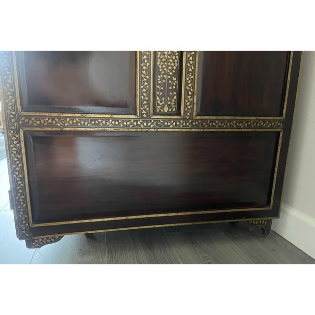 1970s Mahogany Bogart Chest With Brass Inlay For Sale - Image 12 of 18
