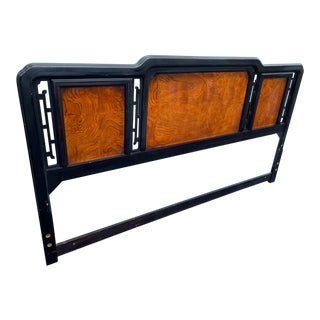 1970s King Asian Ebonized Wood and Burl Pagoda Chinoiserie Fretwork Headboard For Sale