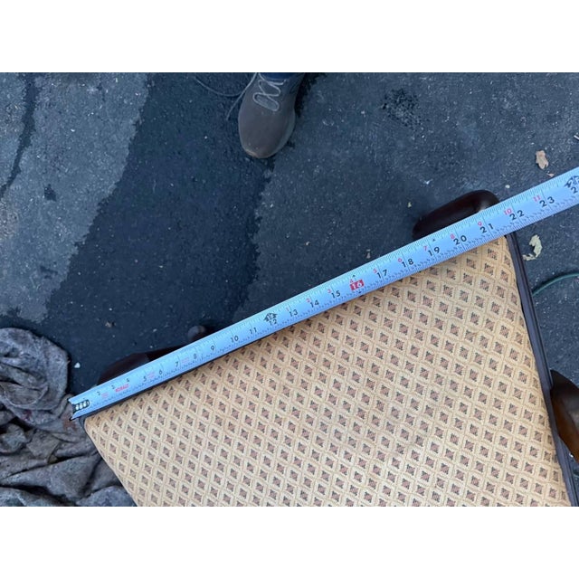 Late 20th Century Henkel Harris Queen Anne Style Mahogany Open Dining Armchair For Sale - Image 10 of 14