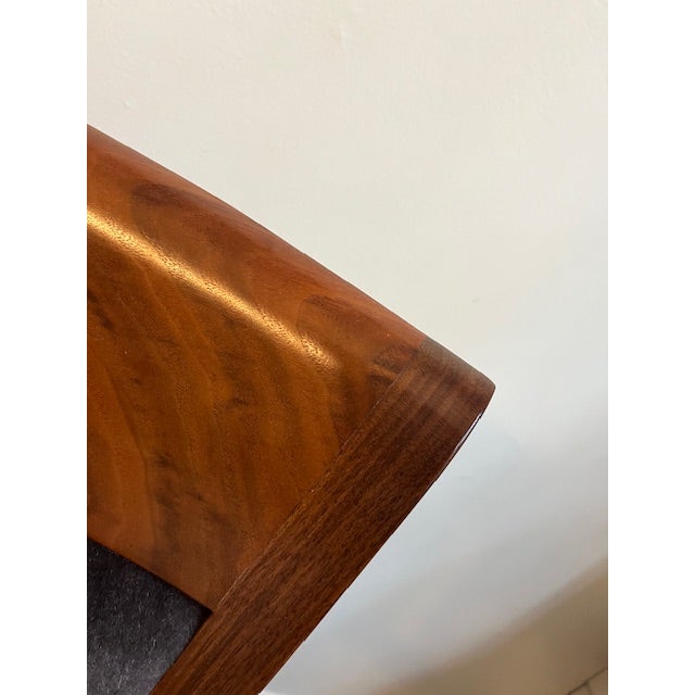 Set of 8 Thomas Moser Harpswell Dining Chairs in Walnut | 6 Side + 2 Arm | Signed 2016 For Sale - Image 9 of 11