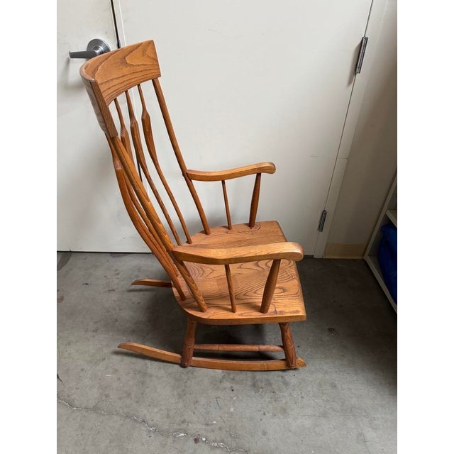 American Vintage Nichols & Stone Mid-Century Early American Windsor Rocking Chair - Model 750 For Sale - Image 3 of 7