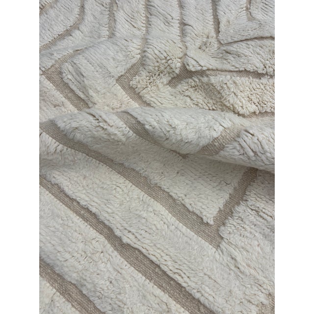 Vintage Hand-Knotted Moroccan Rug in Wool, 2010s For Sale - Image 6 of 12