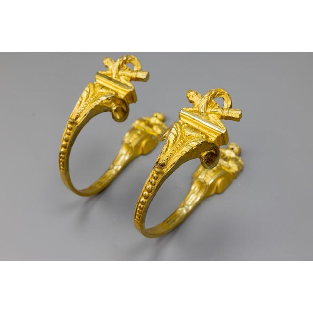 Traditional Late 19th Century Empire Revival French Gilt Bronze Curtain Tiebacks, 1890s, Set of 2 For Sale - Image 3 of 18