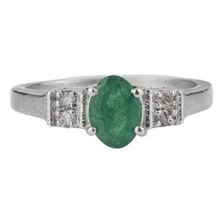 Luxury Emerald & Diamond Ring in 925 Sterling Silver, Size 7.5 For Sale