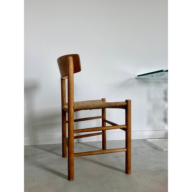 Danish Modern Børge Mogensen Oak & Rush "Shaker" "Folkestole" Chair Model #J-39 For Sale - Image 6 of 18