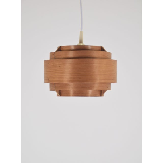 Swedish pendant lamp designed by Hans-Agne Jakobsson in the 1960s. It was manufactured by Ab Ellysett Markaryd. The lamp...