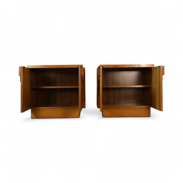 1970s Lane Staccato Vintage Mid Century Modern Brutalist White Oak Pair of Nightstands C. 1970s, Attributed For Sale - Image 5 of 8
