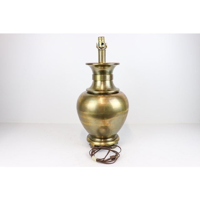 1970s 1970s Mid Century Modern Oversize Chapman Lighting Brass Urn Lamp With 3-Way Switch For Sale - Image 5 of 10