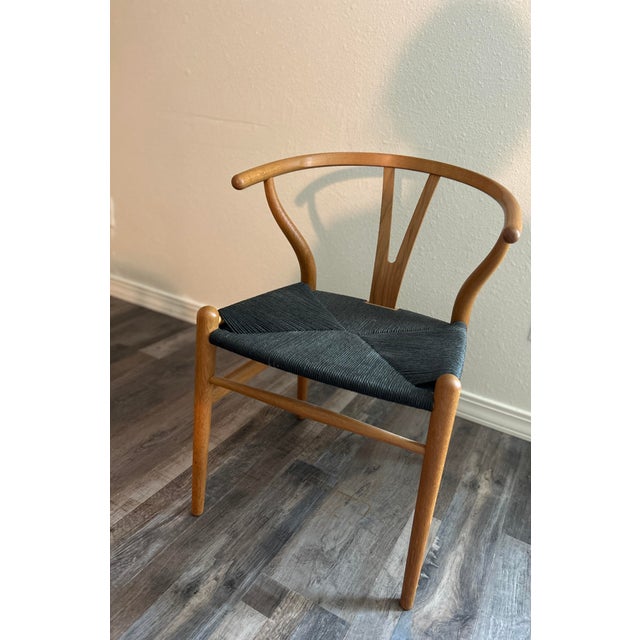 Mid 20th Century Hans Wegner Mid-Century Wishbone Chairs - Set of 4 For Sale - Image 5 of 6