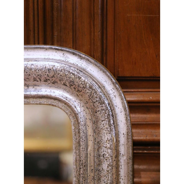 French 19th Century French Louis Philippe Silver Leaf Wall Mirror With Geometric Decor For Sale - Image 3 of 6