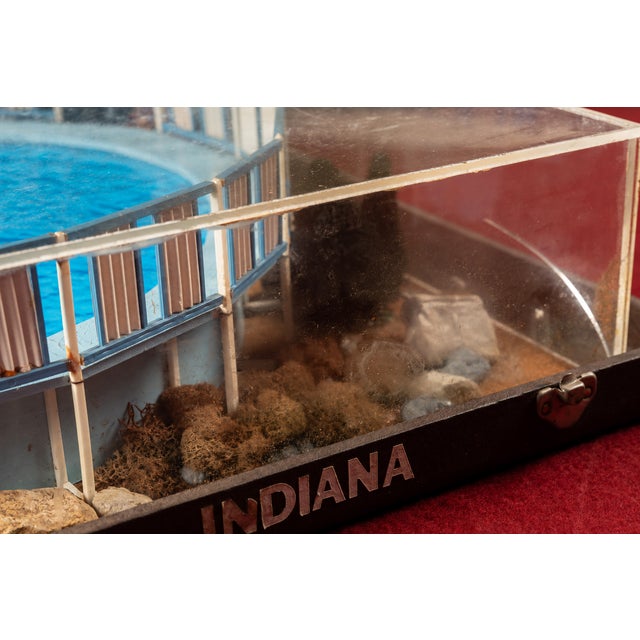 Vintage Bermuda King "84" Salesman’s Sample Pool Display in Case For Sale - Image 10 of 11