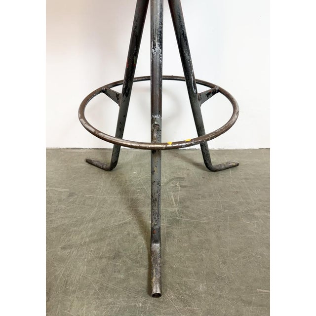 1960s Industrial Grey Workshop Stool, 1960s For Sale - Image 5 of 17