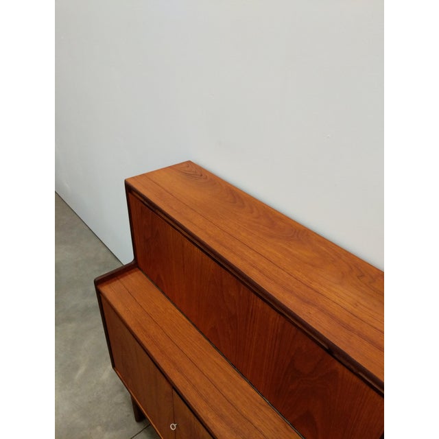 Wood Vintage Mid Century Modern Teak Sideboard For Sale - Image 7 of 10