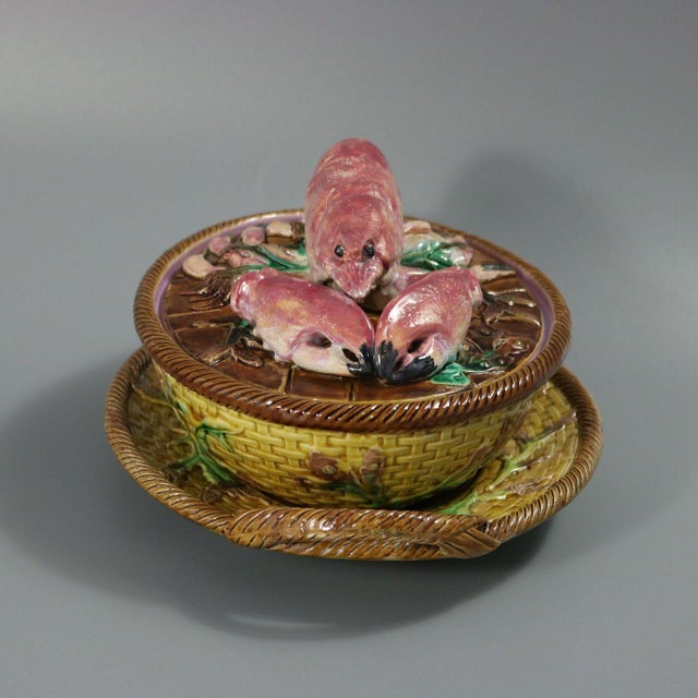 Pink George Jones Majolica Lobster Dish For Sale - Image 8 of 18