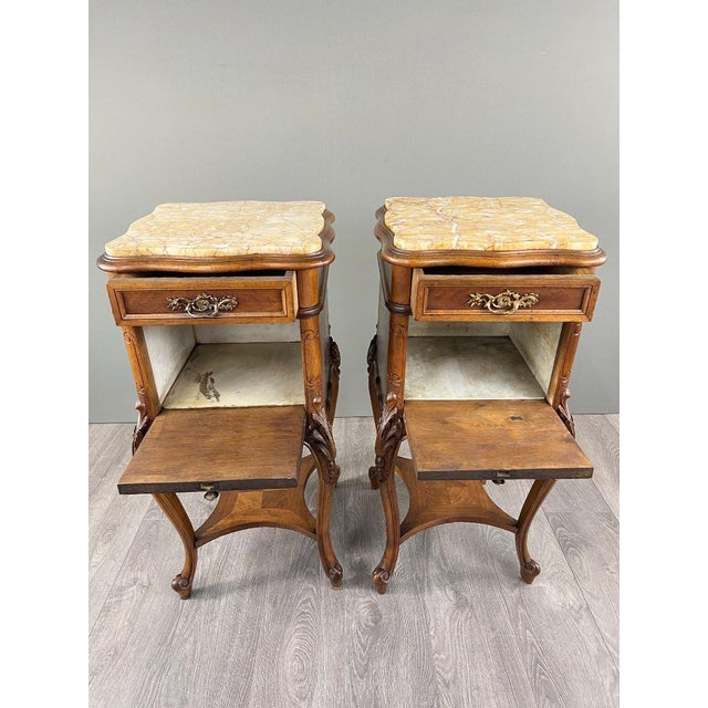 Wood 19th Century Louis XV Bedside Tables in Yellow Marble, Set of 2 For Sale - Image 7 of 10