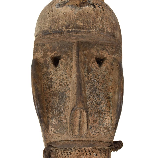 The Guere people, residing in Liberia and CÃ´te d'Ivoire, boast a vibrant cultural heritage centered around traditional...