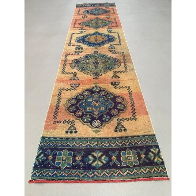 "Pattern: Distressed Shape: Runner Size: 335x81 cm Regional Design: Turkish Material: Wool Item Length: 335 Colour:...