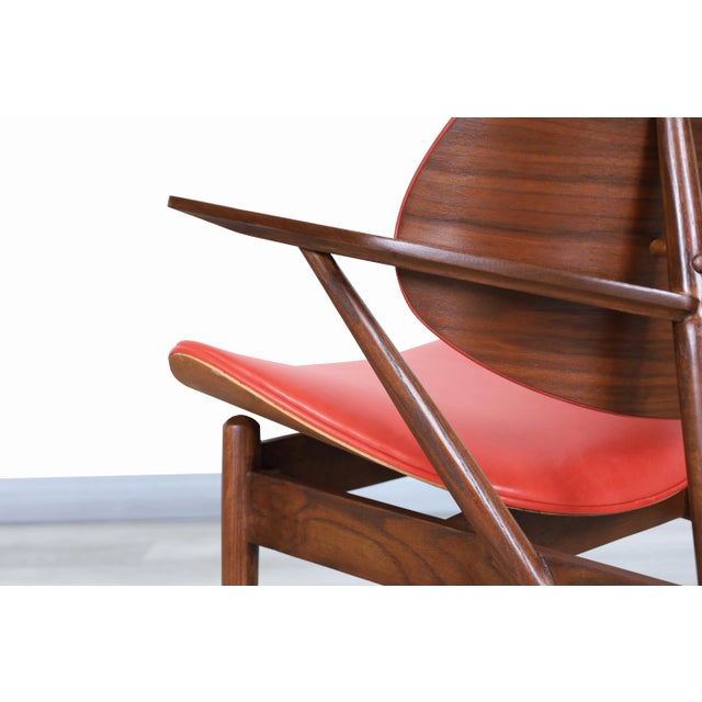 Mid-Century Leather "Clam Shell" Armchair by Seymour J. Wiener for Kodawood For Sale - Image 10 of 12
