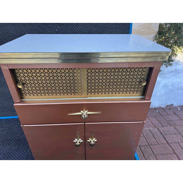 1950s Mid Century Atomic Starburst Liquor Cabinet With Extending Top For Sale - Image 4 of 11