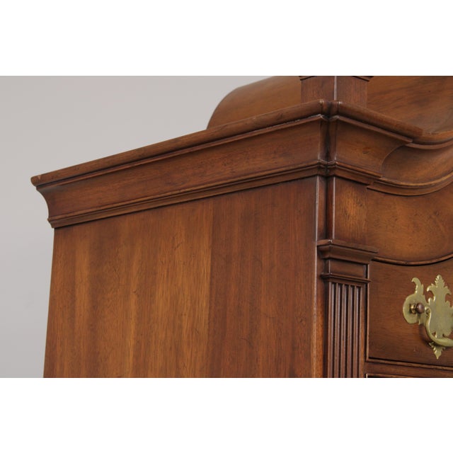 Wood Kittinger Cw-190 Colonial Williamsburg Bombe Chest For Sale - Image 7 of 18