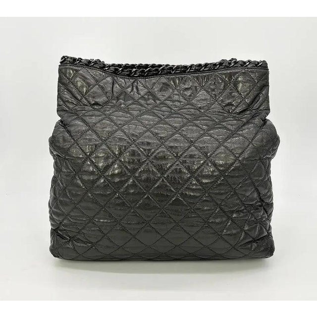 Early 21st Century Chanel Grey Metallic Leather Chain Me Shoulder Bag Tote For Sale - Image 5 of 11