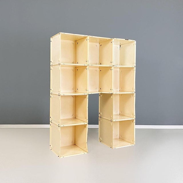 Italian Modern White Metal Supporting Bookcase, 1970s For Sale - Image 18 of 18