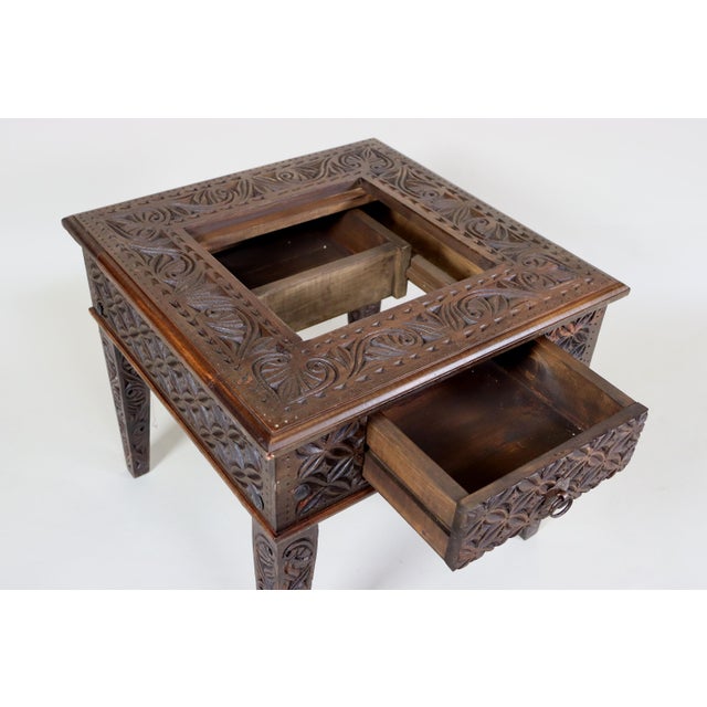 Chess Table with Chess Pieces in Handcarved Cedar, 1990s, Set of 17 For Sale - Image 15 of 18