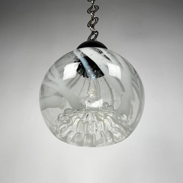 Mid-Century Modern Murano Globe Pendant Lamp attributed to Toni Zuccheri for Mazzega, Italy, 1970s For Sale - Image 6 of 11