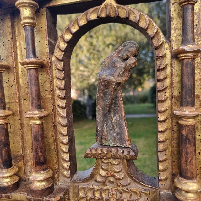 Antique Walnut Bed with Gilding, 1650 For Sale - Image 11 of 17