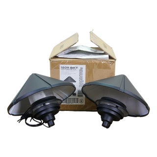 Kichler Textured Black Outdoor Landscape Six Groove Post Light Heads 15011 - a Pair For Sale