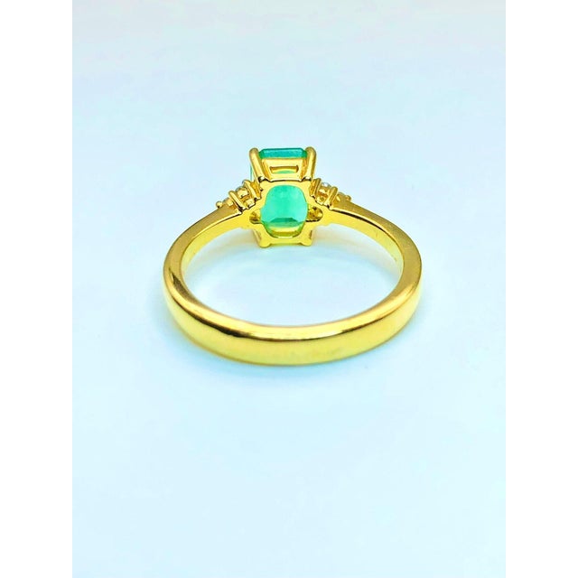 Bochic "Capri" Natural Emerald & Diamonds Vintage Retro Ring Set In 18K &Silver For Sale - Image 18 of 18