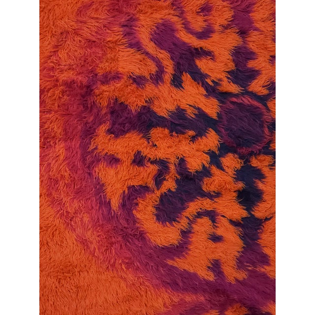 Mid-Century Modern Axminster Orange Flokati Rug in Wool, United Kingdom, 1970s For Sale - Image 6 of 8
