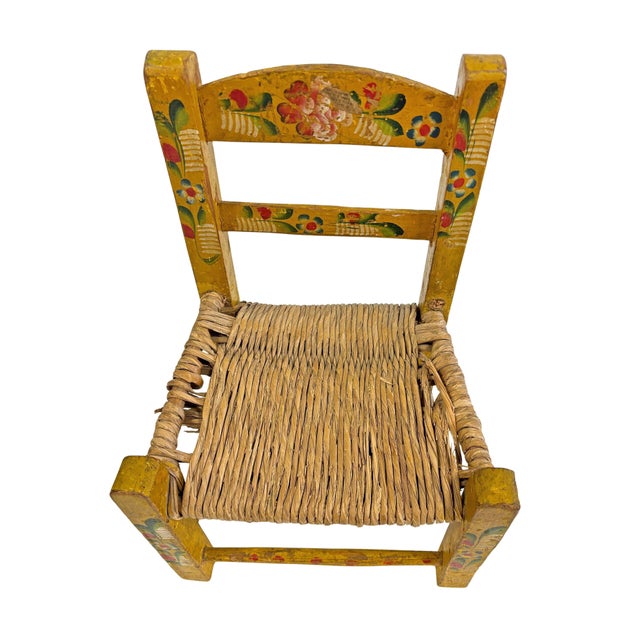 Early 20th Century Early 20th Century Mexican Folk Art Painted Children's or Doll's Chair. For Sale - Image 5 of 5