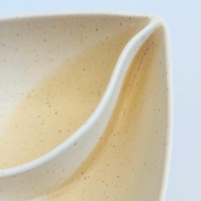 Ceramic Mid Century Triangular Speckled White Divided Bowl For Sale - Image 7 of 9