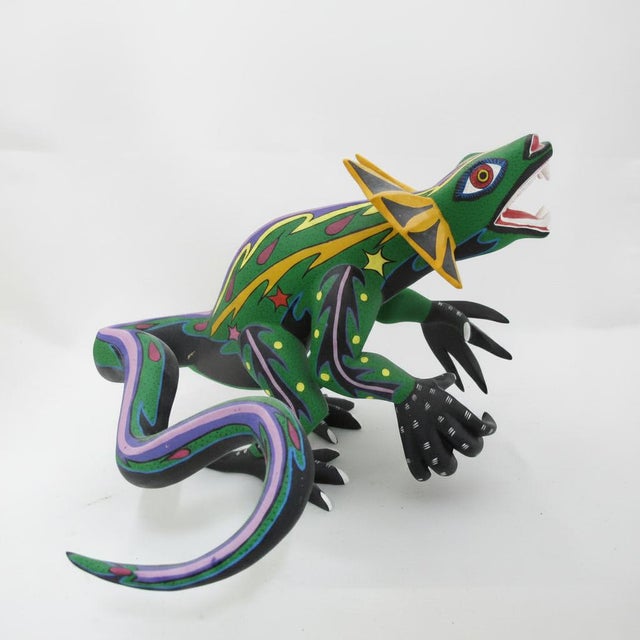 Oaxacan Alebrije Lizard Wood Carving Mexico Folk Art Figure Sculpture For Sale - Image 13 of 17