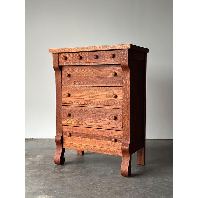 Early 20th Century Quartersawn Oak Chest of Drawers, Turn-of-the-Century For Sale - Image 13 of 18