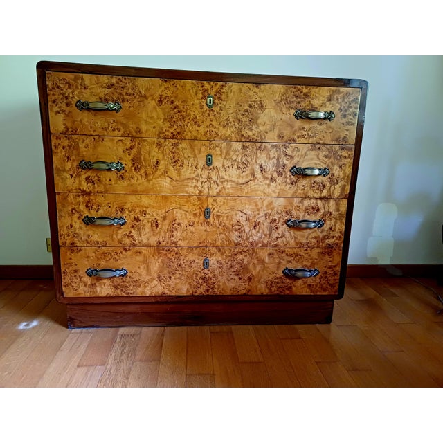 Wood Vintage Italian Chest of Drawers in Birch from Atelier Borsani Varedo, 1936 For Sale - Image 7 of 7