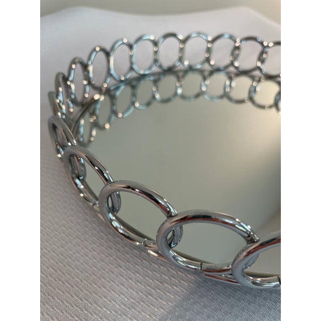 Metal Mid 20th Century Mirrored Chrome Art Deco Gallery Bar Tray For Sale - Image 7 of 10