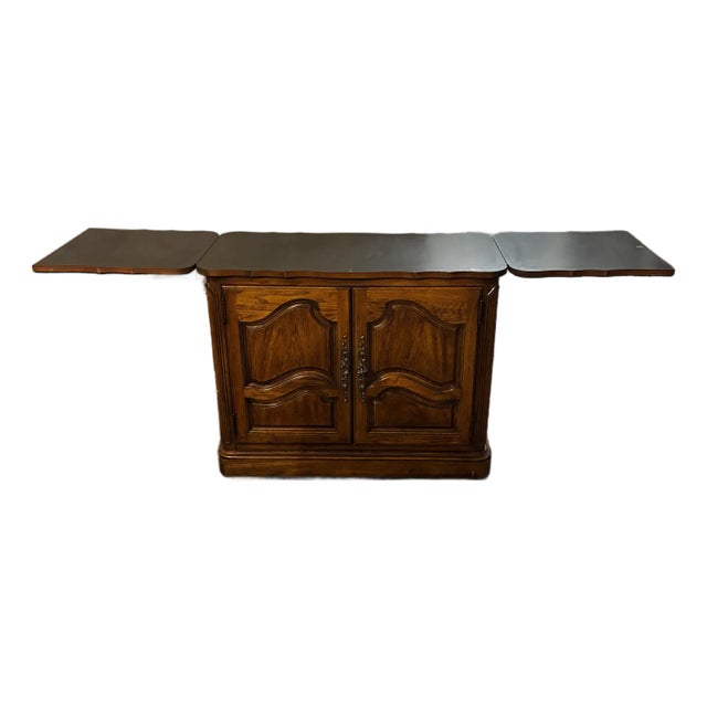 1970s Thomasville French Country Server Buffet Table For Sale