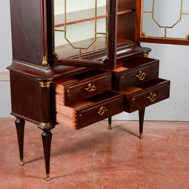 Mid 20th Century Furred Display Cabinet For Sale - Image 17 of 18