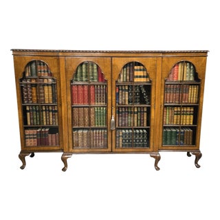 Queen Anne Walnut Adjustable Library Bookcase, 1910 For Sale