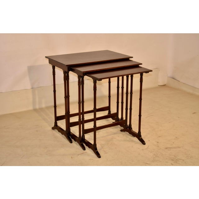 English Period Edwardian Mahogany Set of Three Nesting Tables, Circa 1920 For Sale - Image 3 of 10