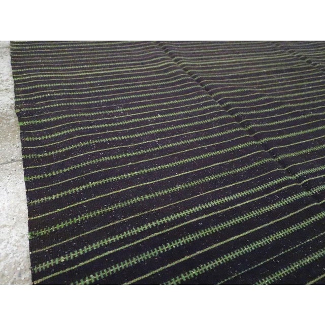 Galerie Shabab Collection Mid-20th Century, Handmade Turkish Flatweave Kilim Accent Rug For Sale - Image 4 of 9