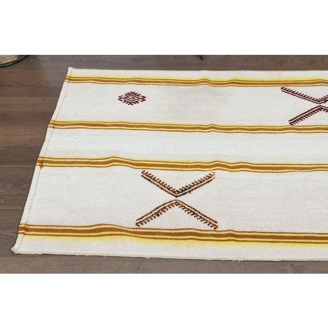 Textile 1970s Vintage Turkish Handmade Wool & Cotton White Runner Rug For Sale - Image 7 of 11