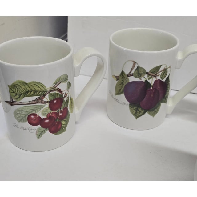 1960s Vintage Pomona Portmeirion Coffee/Tea Set Apples & Flowers Pattern For Sale - Image 5 of 10