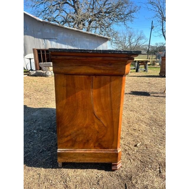 Sienna 19th Century Louis Philippe Burl Walnut Marble Top Chest of Drawer / Commodes For Sale - Image 8 of 18