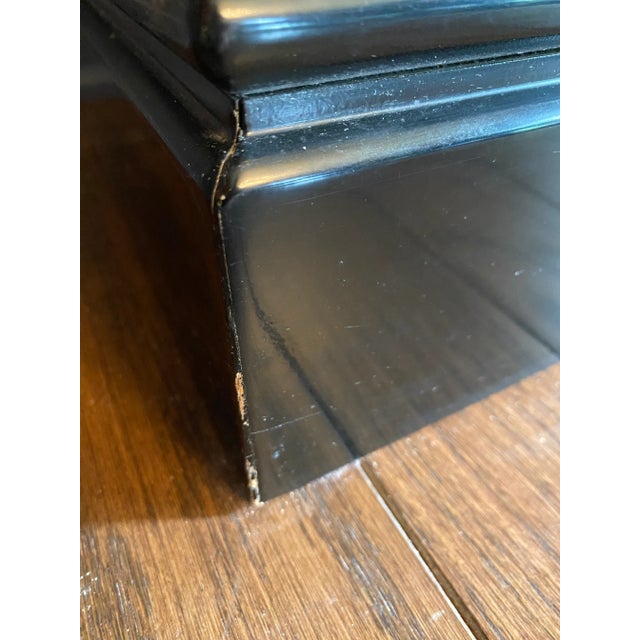 Ethan Allen Hand Painted Black Chinoiserie Asian China Display Cabinet For Sale - Image 9 of 10