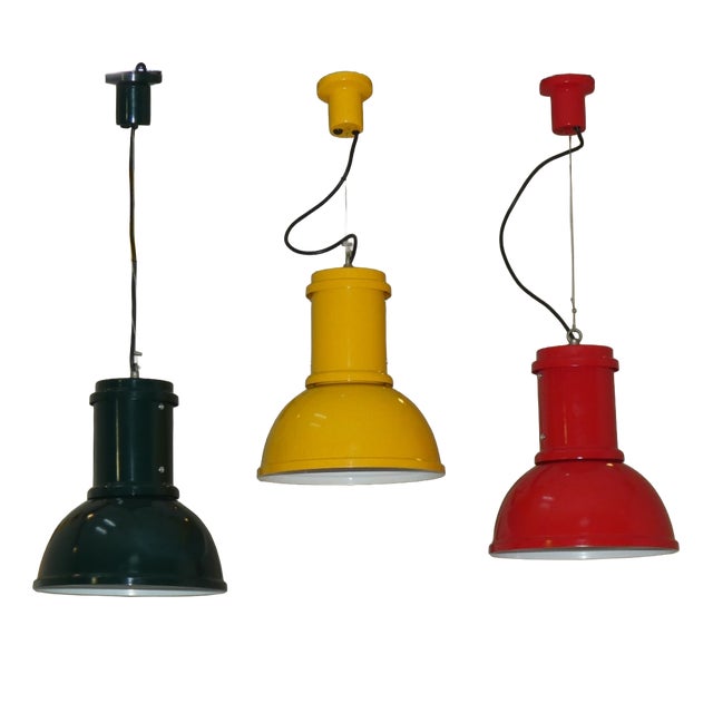 Vintage Painted Metal Pendant Lights from Fontana Arte, 1970s, Set of 3 For Sale