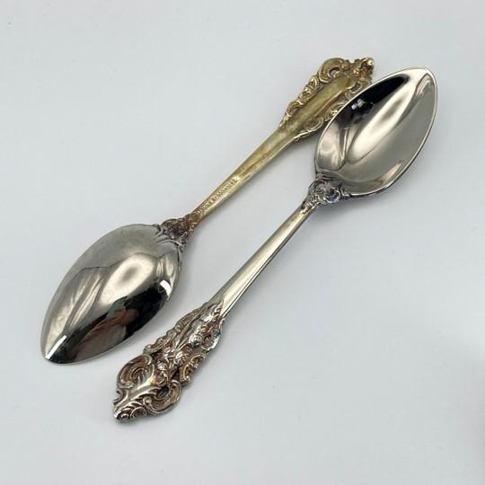 Metal “Baroque by Godinger” Silverplate 65-Piece Flatware Set: Service for 12 With Serving Pieces and Vintage Storage Chest For Sale - Image 7 of 18