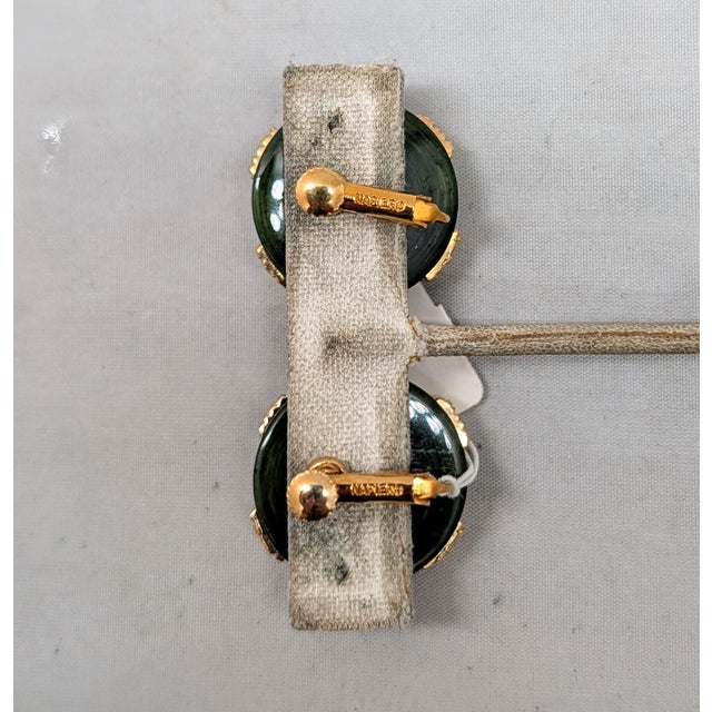 Napier Vintage Signed Napier Round Domed Green X Clip Earrings, 1974 For Sale - Image 4 of 10